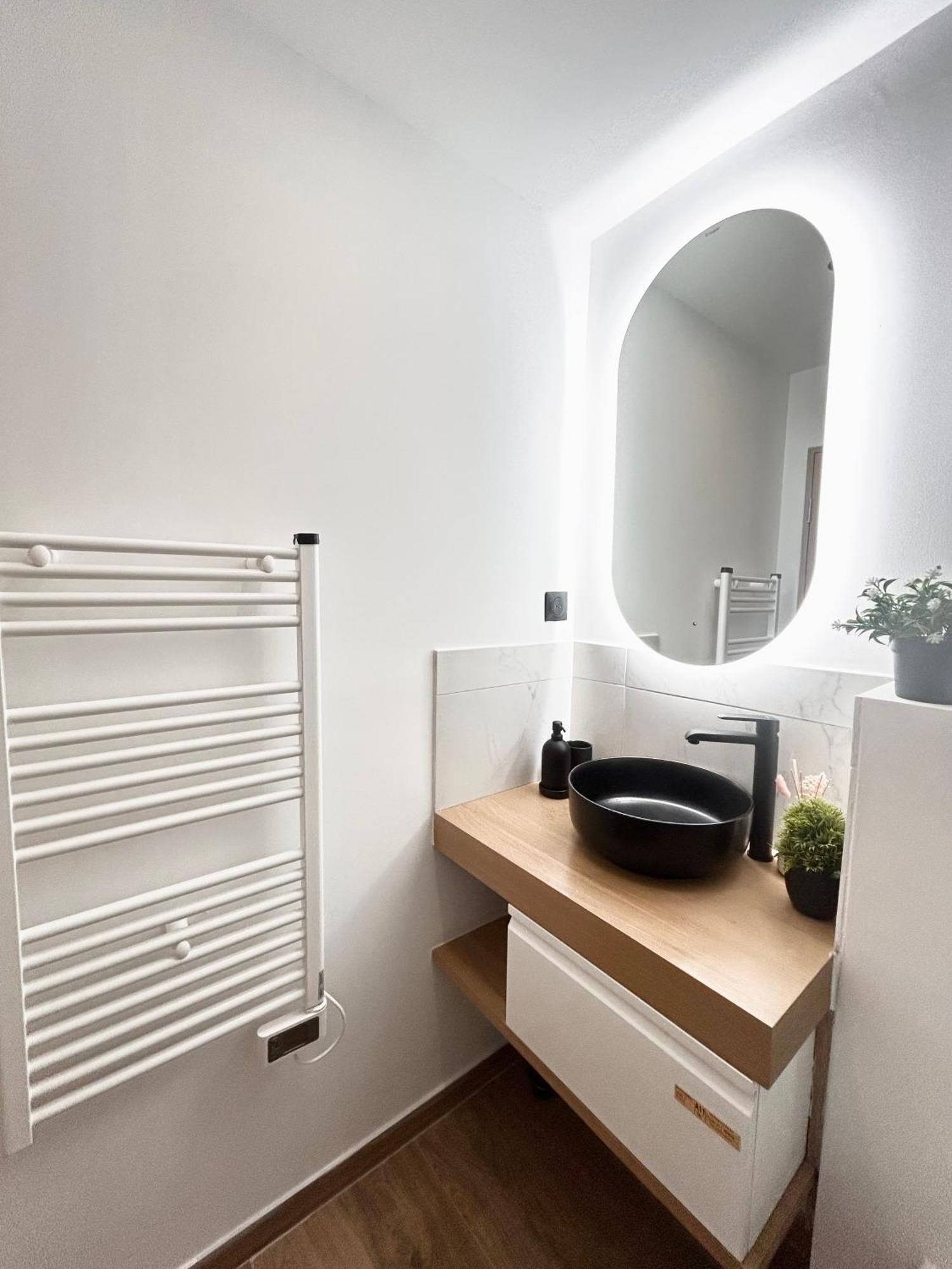 ליון Studio 100M Gare Part-Dieu/Terrasse/Parking Prive מראה חיצוני תמונה