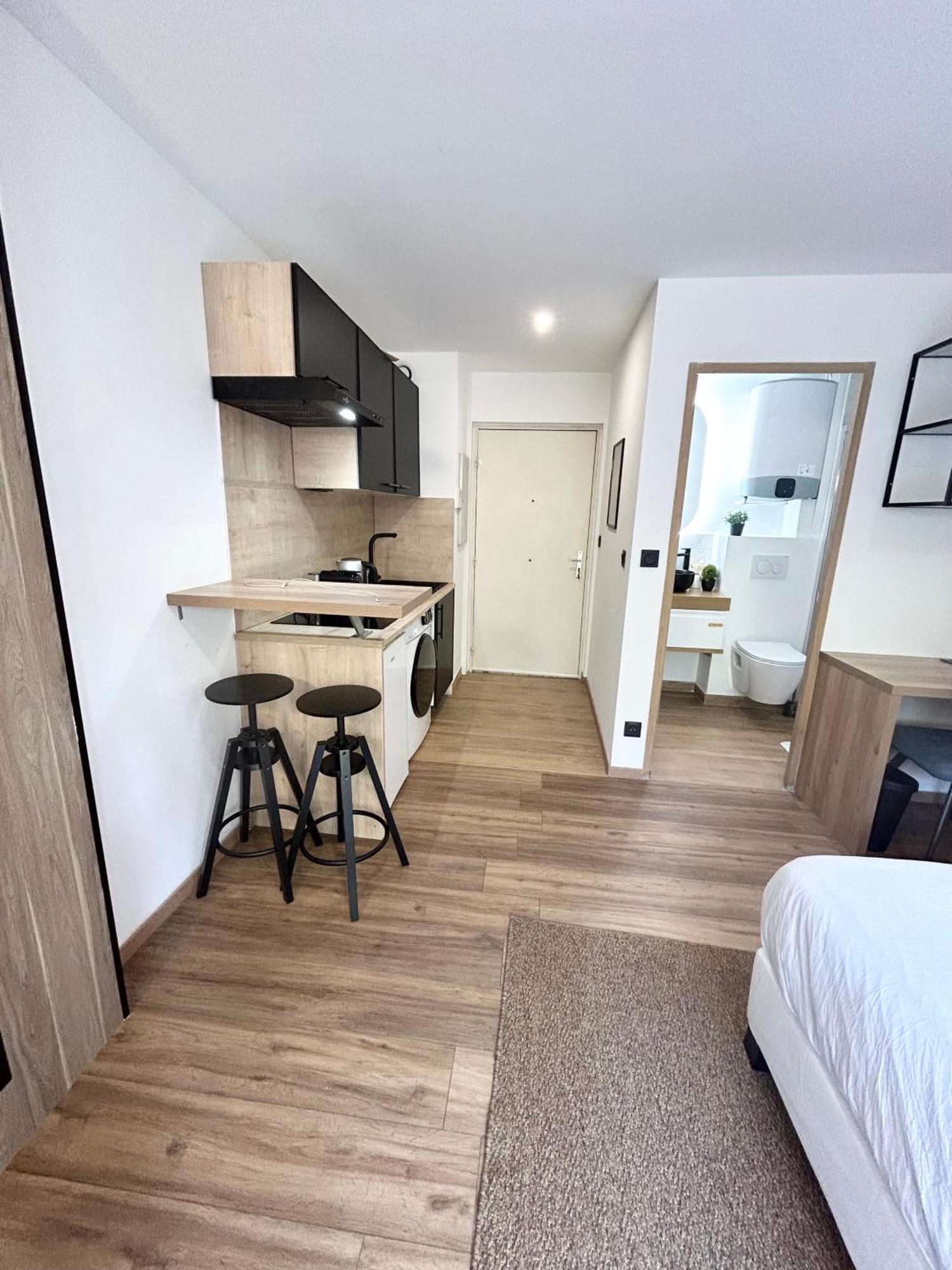 ליון Studio 100M Gare Part-Dieu/Terrasse/Parking Prive מראה חיצוני תמונה